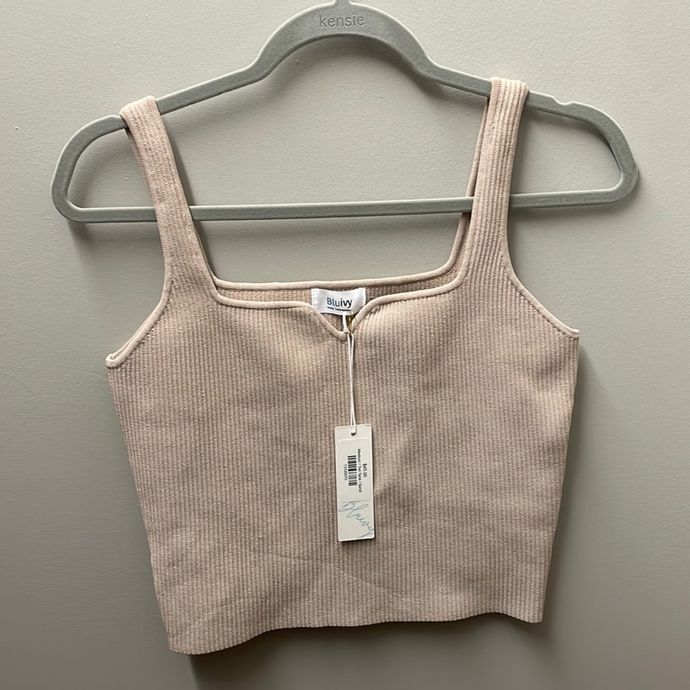 Bluivy Seamless Tan Textured tank top
